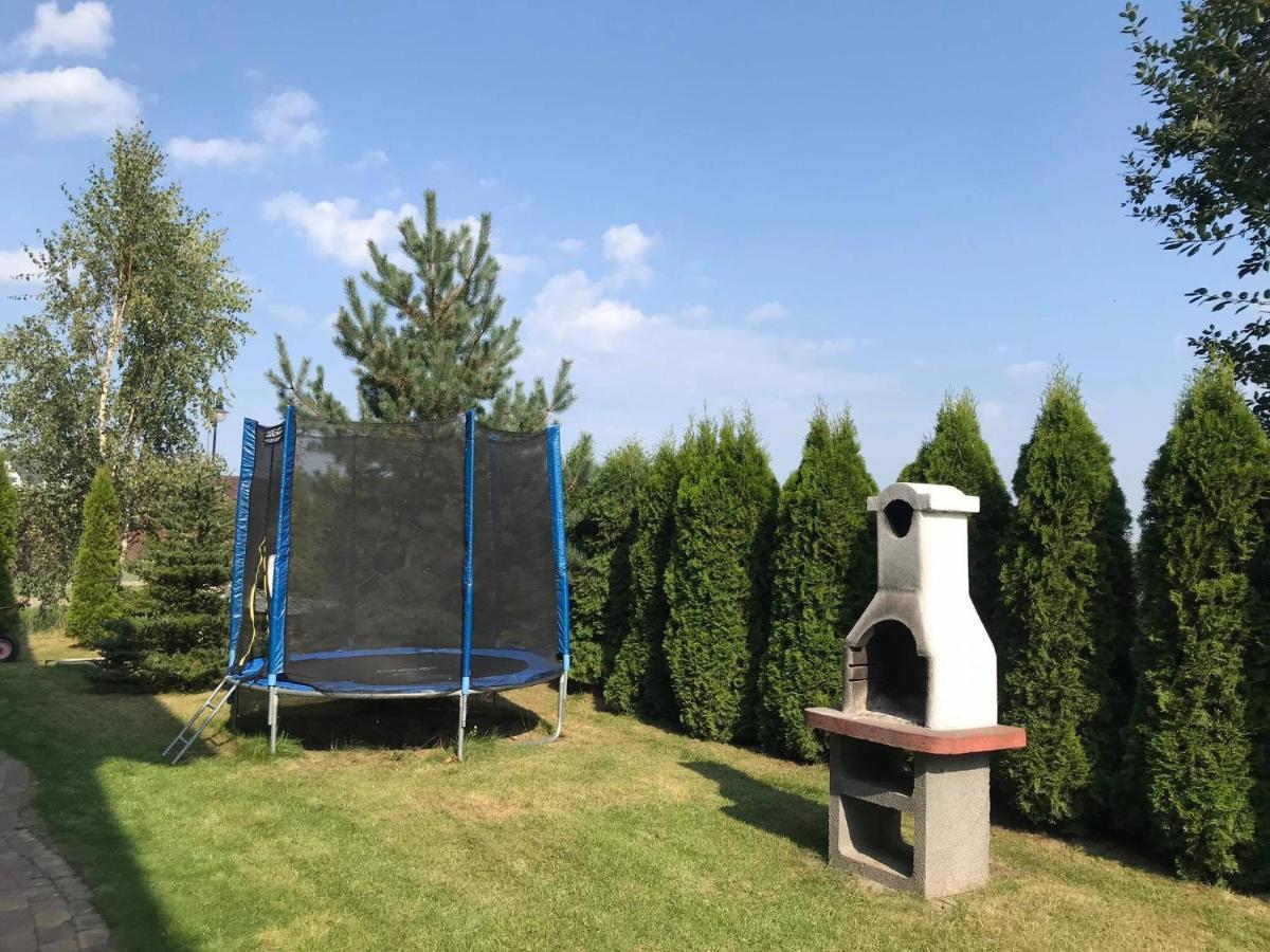 Domki Kapitanskie Z Prywatnym Polem Do Gry W Mini Golf Rewal Esterno foto